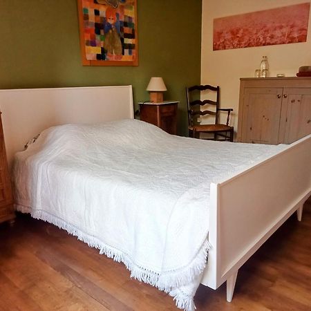 Chez Cecile Et Jean-No Bed & Breakfast Gan Exterior foto